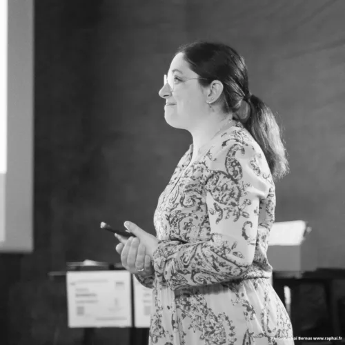 Membre du BNI Châtelleraudais pendant une réunion